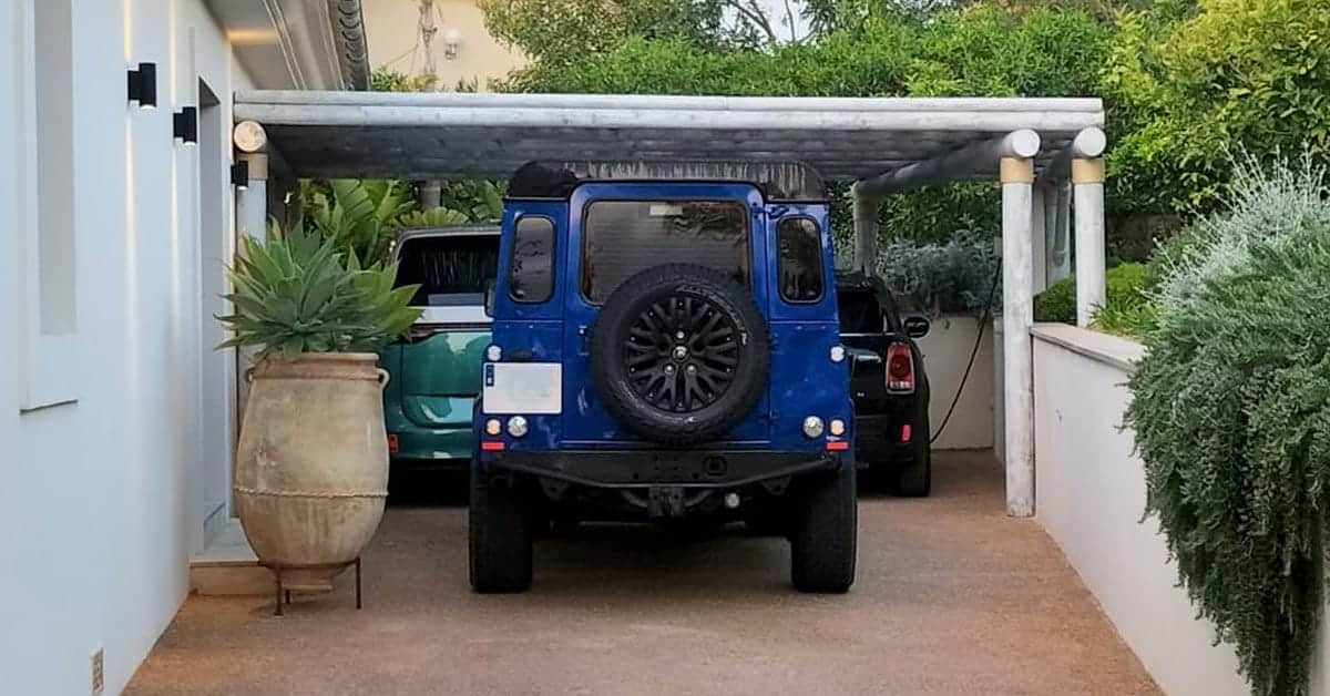 Wooden Pergolas for Carports, Balconies & Jacuzzis in the UAE