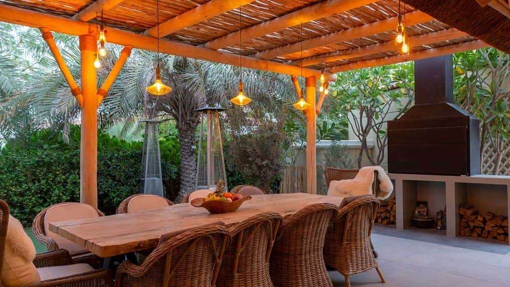Pros and Cons of a Pergola: Timber Vs Steel